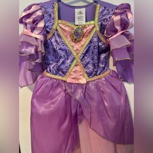 A Disney Princess dress can use for party or for the Halloween costume dress